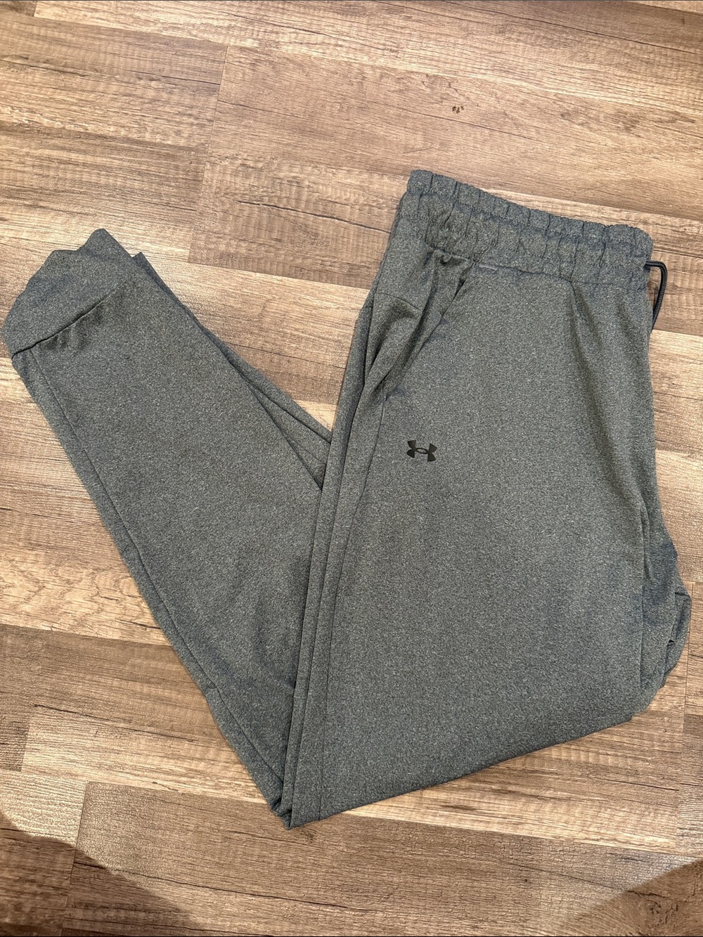Under Armour Women’s Gray Performance Jogger Pants